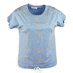   Natúr madzaggal hímzett elejű, környakú, rövid ujjú, viszkóz anyagból készült, fiatalos felsőrész, húzható zsinórral az alján- világoskék