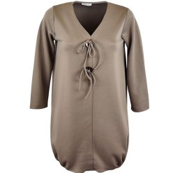   "A"-vonalú, hosszított fazonú, puntó anyagból készült, gombos, környakú, hosszú ujjú, fiatalos olasz vastagabb anyagú tunika- mogyoró barna