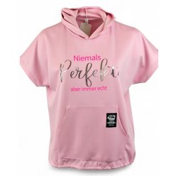   Feliratos, kenguru zsebes, kapucnis, rövid ujjú, viszkóz anyagból készült, fiatalos, sportos, olasz tunika- rózsaszín