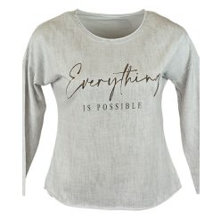   Arany feliratos elejű, hátul sima egyszínű, vastagabb pamut anyagból készült, karcsúsított, hosszú ujjú, környakú, fiatalos olasz felsőrész- fehér